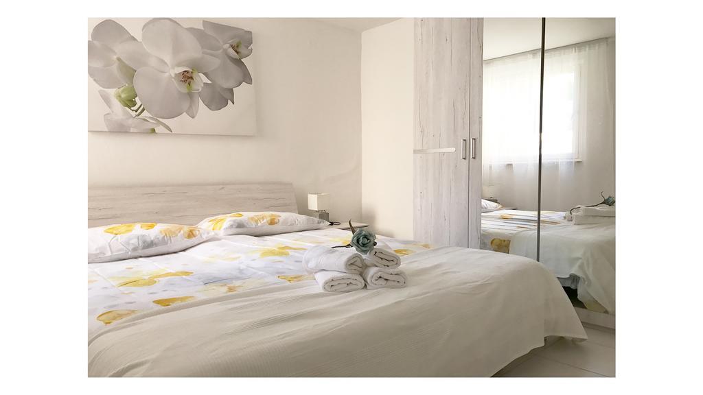 Apartments Gvarda Umag Exterior photo