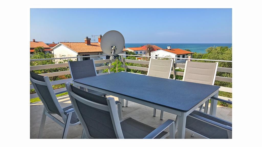 Apartments Gvarda Umag Exterior photo
