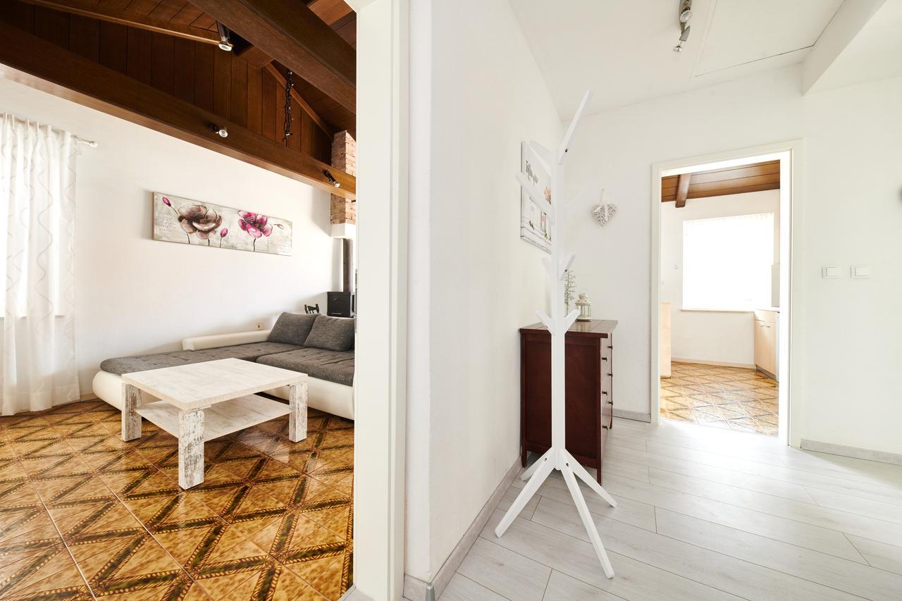 Apartments Gvarda Umag Exterior photo