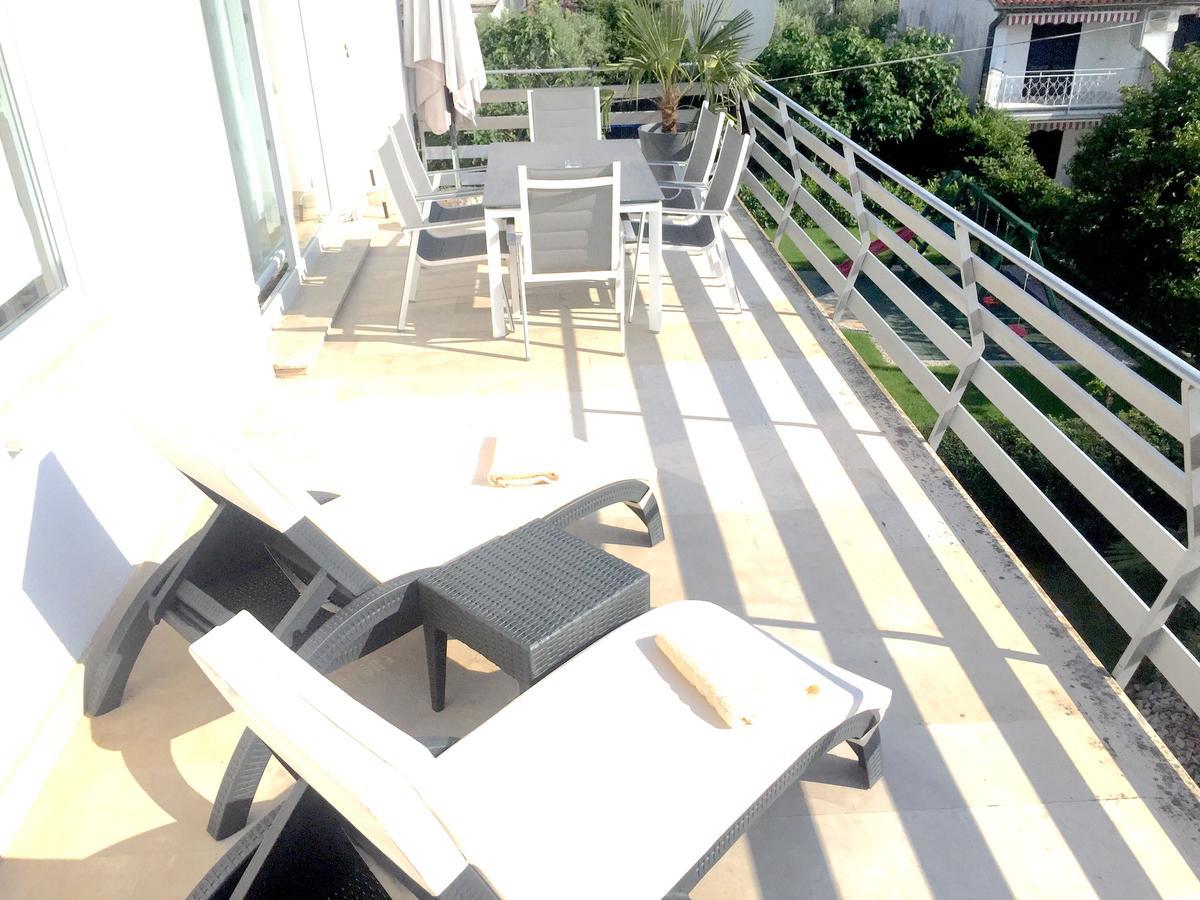 Apartments Gvarda Umag Exterior photo